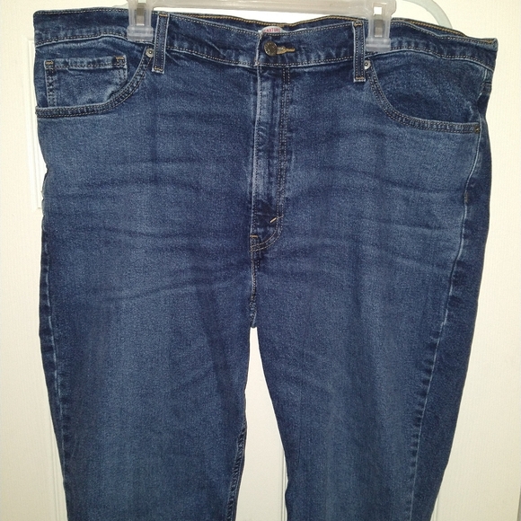 Signature Levi’s Strauss Athletic Blue Denim Jeans Men’s sz 42x30. - Picture 3 of 8